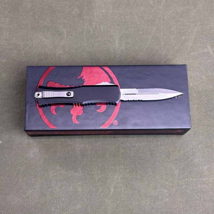 Microtech Hera II Mini Bayonet Stonewash Partial Serrated Microtech Hera II Mini Bayonet Stonewash Partial Serrated